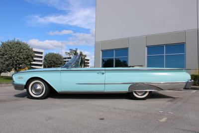 1960 Ford Sunliner