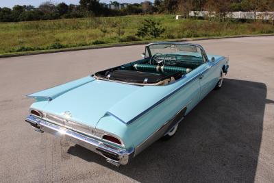 1960 Ford Sunliner