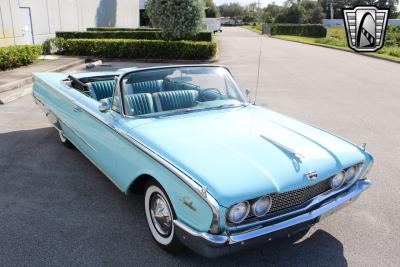 1960 Ford Sunliner