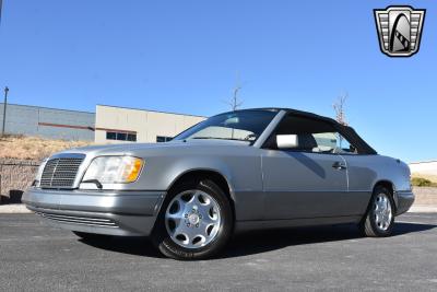 1995 Mercedes - Benz E-Class