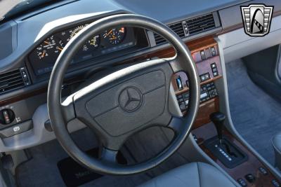 1995 Mercedes - Benz E-Class