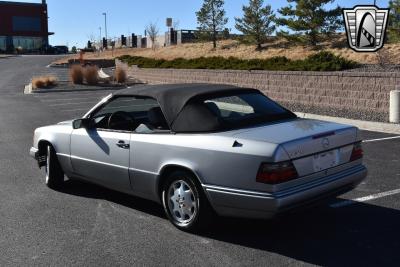 1995 Mercedes - Benz E-Class