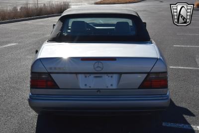 1995 Mercedes - Benz E-Class