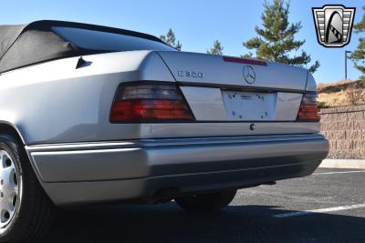 1995 Mercedes - Benz E-Class