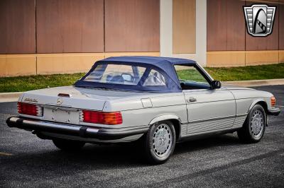 1988 Mercedes - Benz 560SL