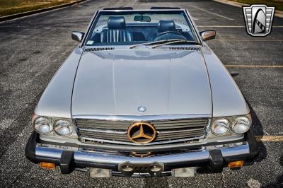 1988 Mercedes - Benz 560SL