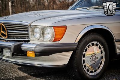 1988 Mercedes - Benz 560SL