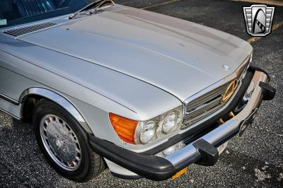 1988 Mercedes - Benz 560SL