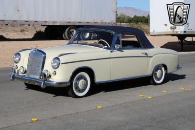 1960 Mercedes - Benz 220S