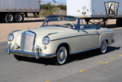 1960 Mercedes - Benz 220S