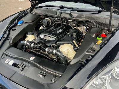 2014 Porsche 2014 06 CAYENNE 4.8 V8 TURBO 500 BHP