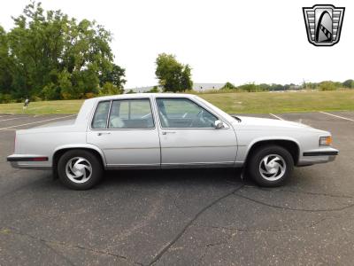 1985 Cadillac Fleetwood