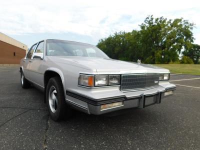 1985 Cadillac Fleetwood