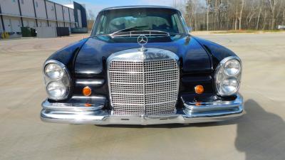 1969 Mercedes - Benz 280SE