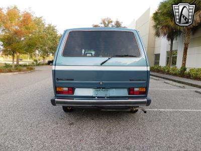 1986 Volkswagen Vanagon Bus