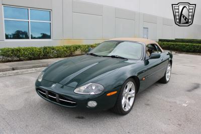 2003 Jaguar XK8