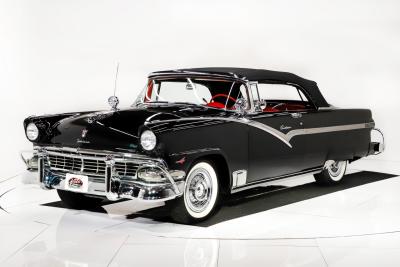 1956 Ford Fairlane Sunliner