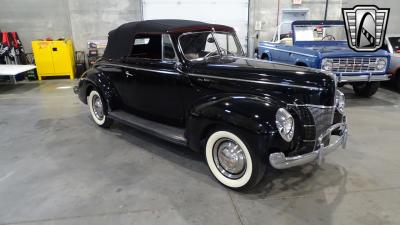 1940 Ford Deluxe