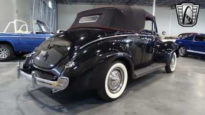 1940 Ford Deluxe