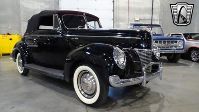 1940 Ford Deluxe