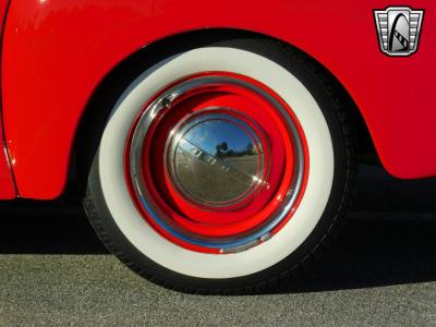 1946 Ford Deluxe