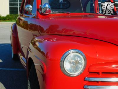 1946 Ford Deluxe