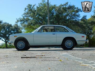 1972 Alfa Romeo GTV 2000