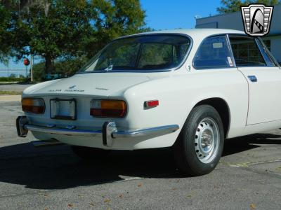 1972 Alfa Romeo GTV 2000