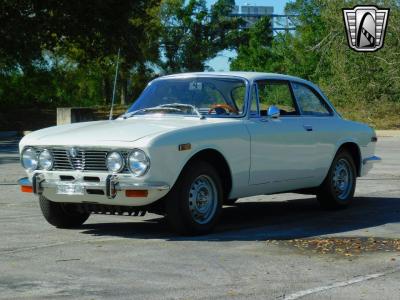 1972 Alfa Romeo GTV 2000