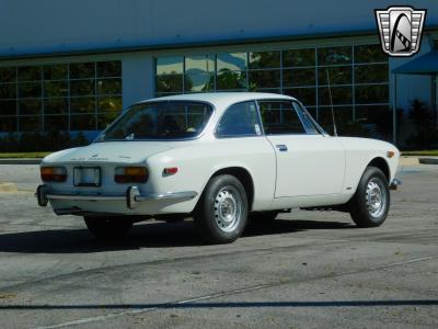 1972 Alfa Romeo GTV 2000