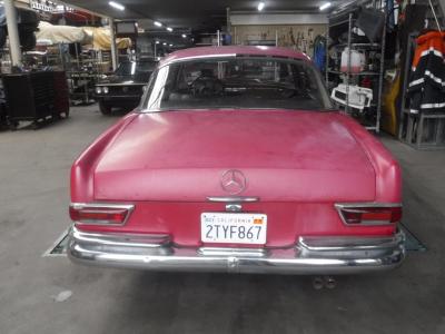 1965 Mercedes - Benz 250SE Coupe no. 85252