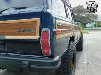 1989 Jeep Grand Wagoneer