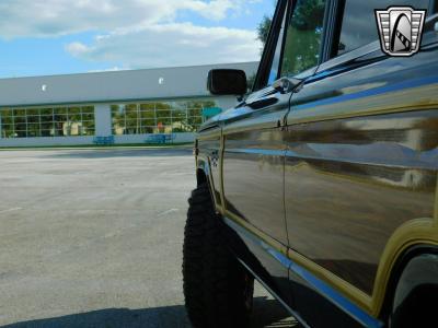 1989 Jeep Grand Wagoneer