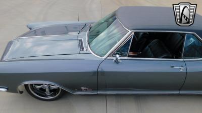 1965 Buick Riviera