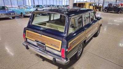 1990 Jeep Grand Wagoneer