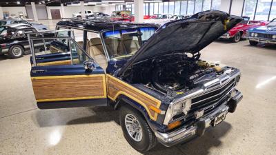 1990 Jeep Grand Wagoneer