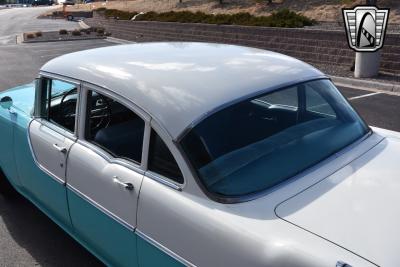 1955 Pontiac Chieftain