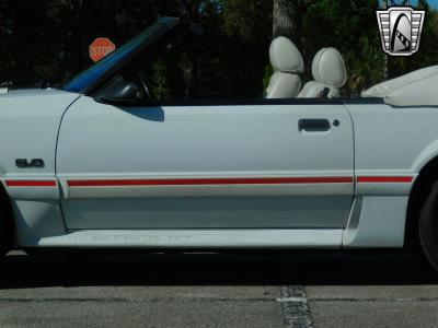 1988 Ford Mustang