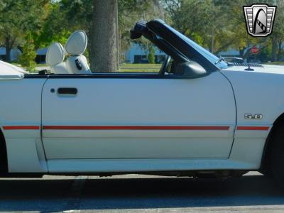 1988 Ford Mustang