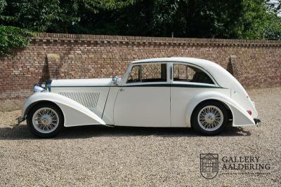 1933 Bentley 3 1/2 litre Park Ward Streamline