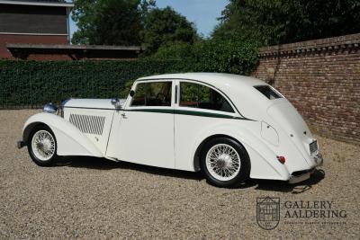 1933 Bentley 3 1/2 litre Park Ward Streamline