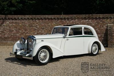 1933 Bentley 3 1/2 litre Park Ward Streamline