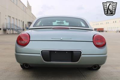 2004 Ford Thunderbird