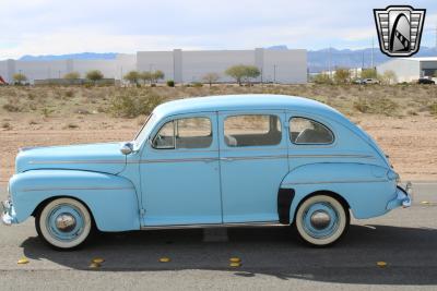 1947 Ford Super Deluxe