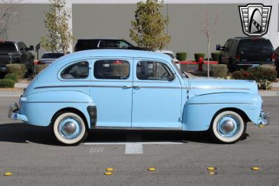 1947 Ford Super Deluxe