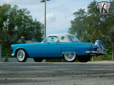 1956 Ford Thunderbird