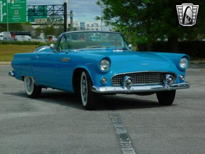 1956 Ford Thunderbird