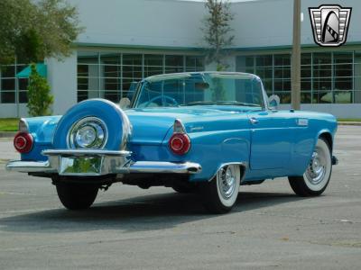 1956 Ford Thunderbird