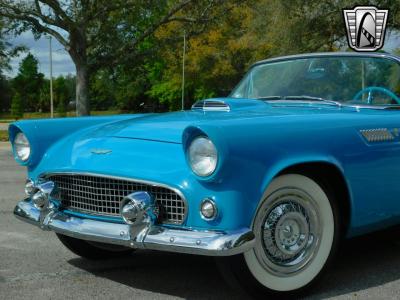 1956 Ford Thunderbird