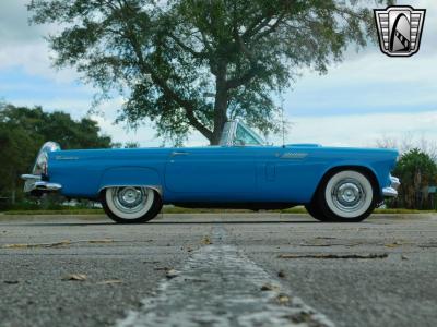 1956 Ford Thunderbird